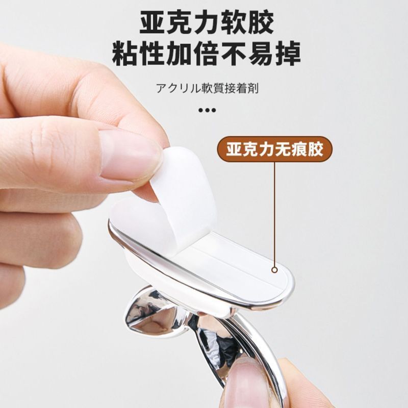 日本便器の蓋をする便器の蓋をすると、手が汚れないようにします。|undefined
