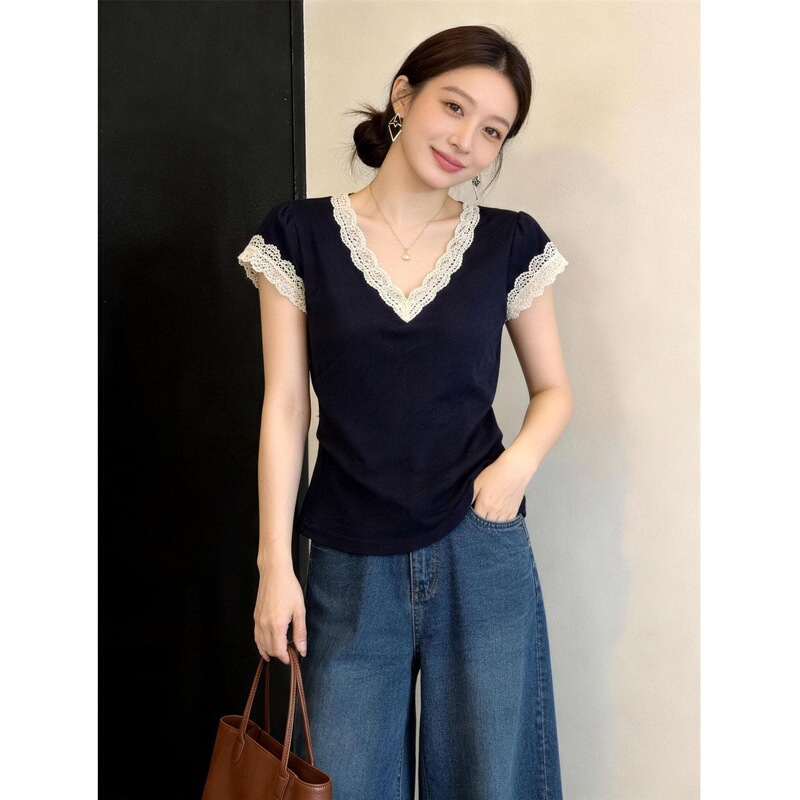 Wzxsk French-Style Lace Splicing V-Neck Navy Blue Short-Sleeve T-Shirt for Women, Summer Plus-Size Slim Fit, Flattering and Beautiful