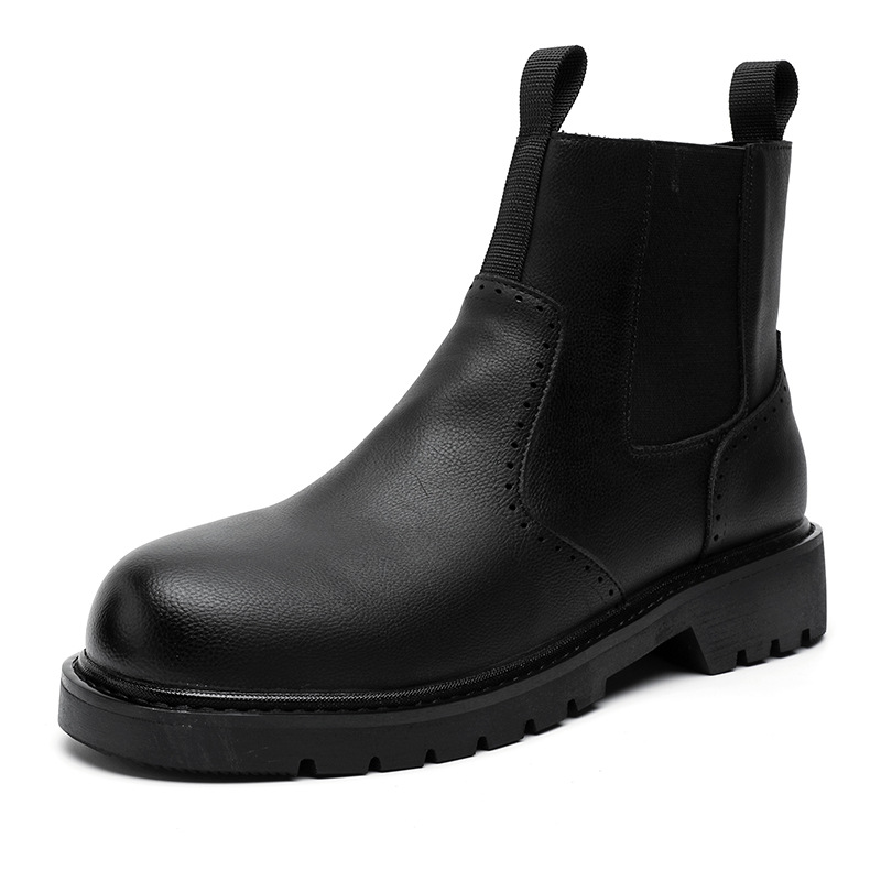 Cuero transfronterizo de color sólido para hombres pequeños zapatos negros otoño y invierno nuevos zapatos de alta tendencia retro botas de cuero gruesas de tamaño grande