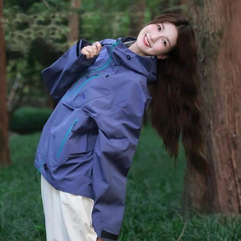 Outdoor Functional Jacket for Women in Autumn and Winter Outdoor Three-In-One Xizang Travel Mountaineering Clothing Windproof and Waterproof Couple Jacket