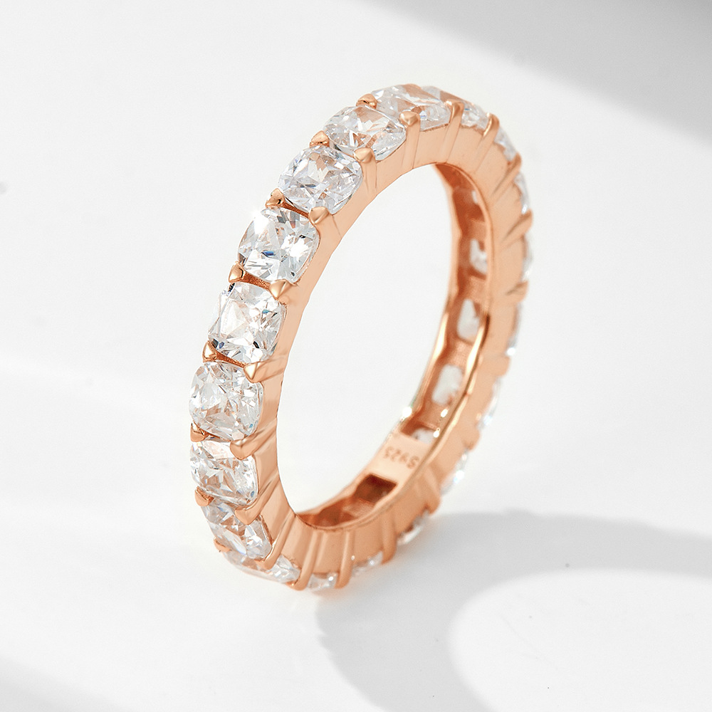 Anello di design in argento sterling 925 e zircone 5a donna_voghion.com