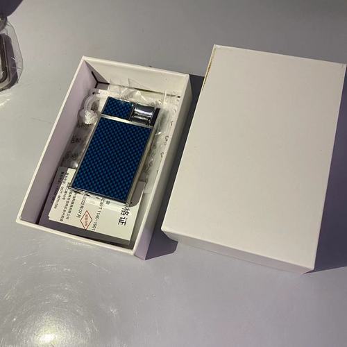 Porsche same style windproof straight gas lighter creative electronic cigarette lighter cigar moxibustion inflatable wholesale