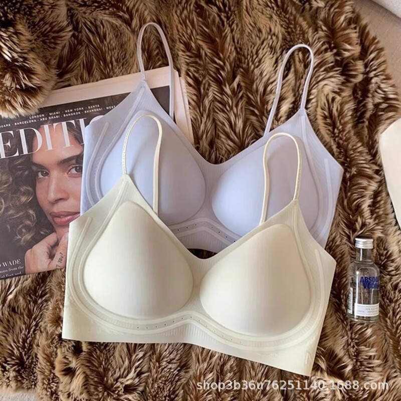 Fragrance Intimates for Women with Small Breasts, Summer Ultra-Thin Cool Silver Silk Spaghetti Straps, Seamless Vest Bra Fragrance Intimates for Women with Small Breasts, Summer Ultra-Thin Cool Silver Silk Spaghetti Straps, Seamless Vest Bra
