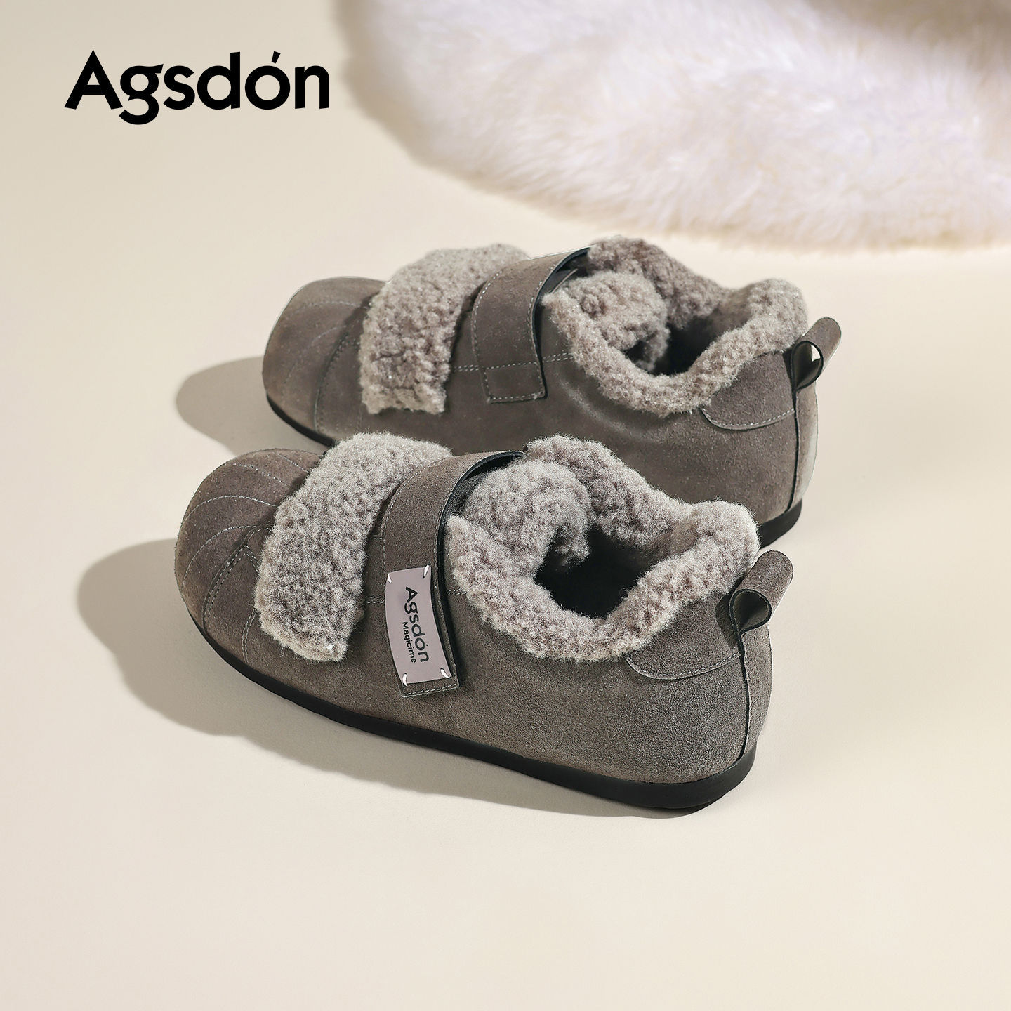 Zapatos de invierno 2025 nuevos zapatos de algodón de peluche de invierno zapatos casuales de capacitación deportiva de nieve