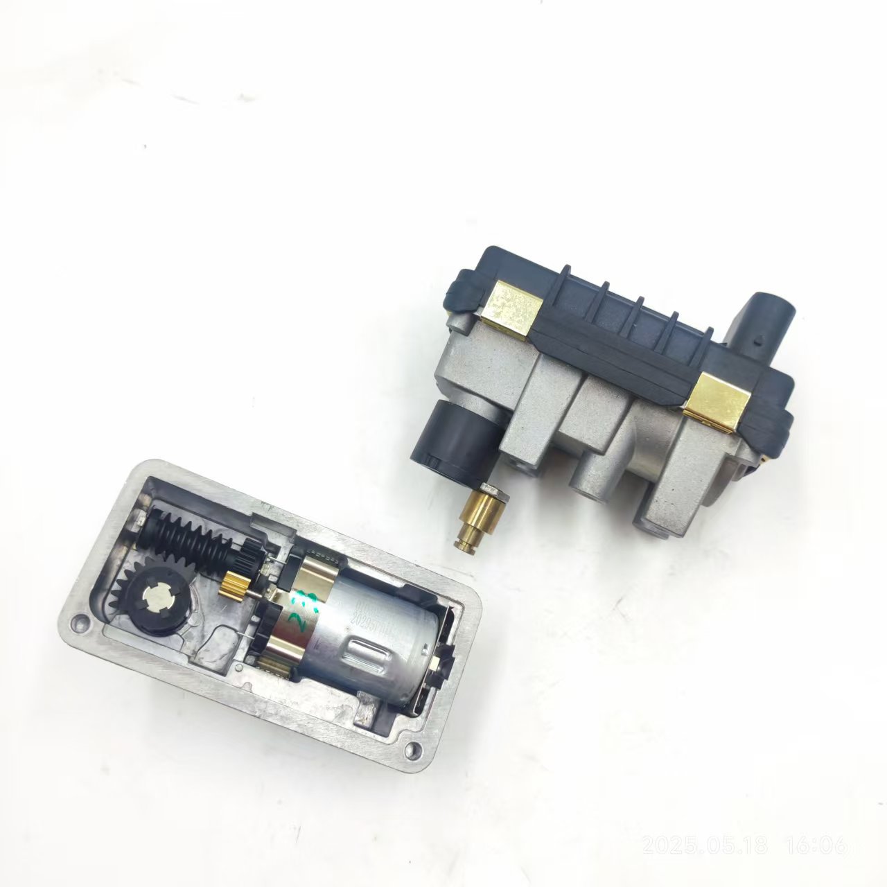 适用G-36三菱标致2.2增压器执行器电控阀电磁阀6NW009483  761963