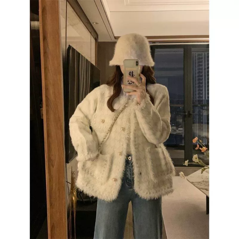 Вязаный зимний кардиган, жакет, большие размеры, в стиле Chanel, яркий заметный дизайн