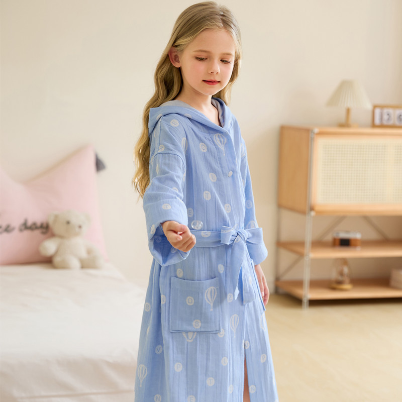 Pure Cotton Children's Bathrobe, Spring and Summer Thin Double-Layer Gauze Bathrobe for Older Children, Swimming Robe, Absorbent Bath Towel with Hood