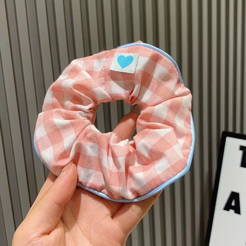 핑크 큰 격자 무늬