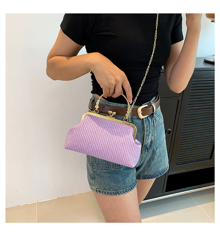 Chanel estilo cadena de metal bloqueo bolso de noche elegante moda perla Shell bolsa francés nicho bolso para las mujeres