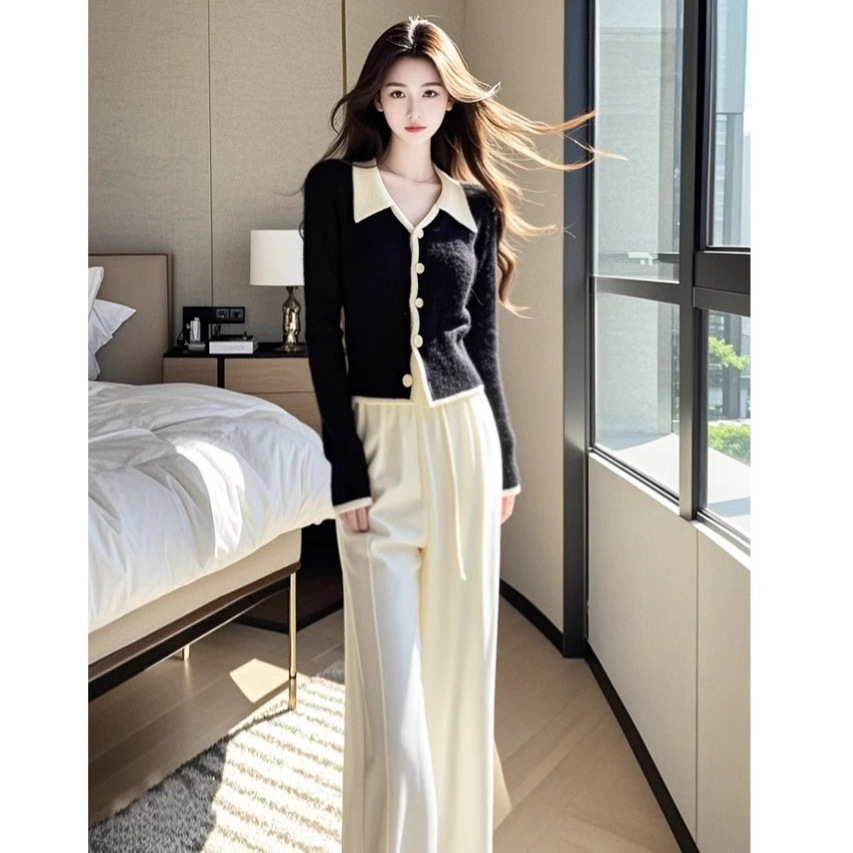 가을은 세트 겨울 통근 검은 색 대비 스웨터 넓은 다리 바지를 일하기 위해 세련된 외국식 여성 의류 세트를 착용하십시오.