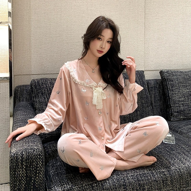 2025 Spring and Autumn New Pink Hot Silver Butterfly Sweet Pajamas Women's High-Quality Gold Velvet French Casual Home Clothes 2025 Spring and Autumn New Pink Hot Silver Butterfly Sweet Pajamas Women's High-Quality Gold Velvet French Casual Home Clothes