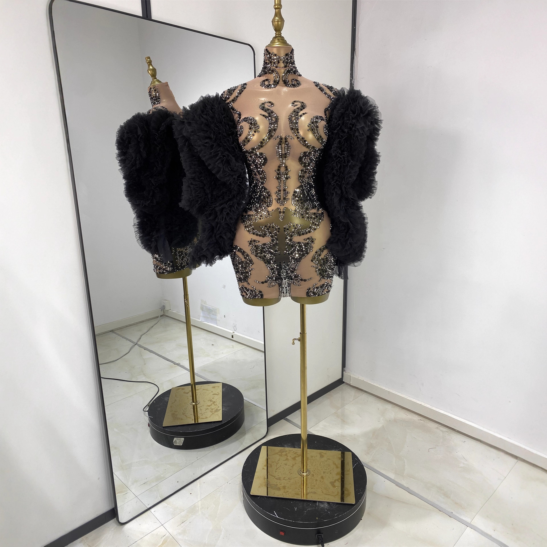 跨境外贸性感水钻网纱包臀裙成人礼服商演舞台表演服夜场性感衣服