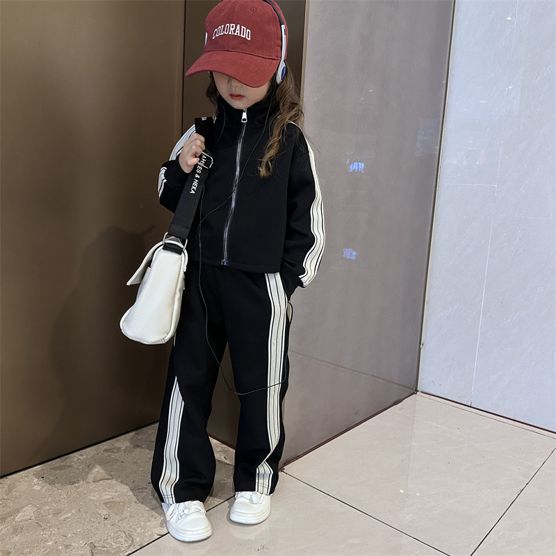 Girls' Sports Set 2023 Spring Autumn New Korean Edition Fashionable Baby Long Sleeve Casual Sweater and Pants Two_voghion.com