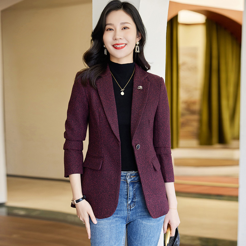 Women's Commuting Blazer for Autumn and Winter, Popular Fashionable Casual Short Suit, Professional Slim-Fit Interview Top