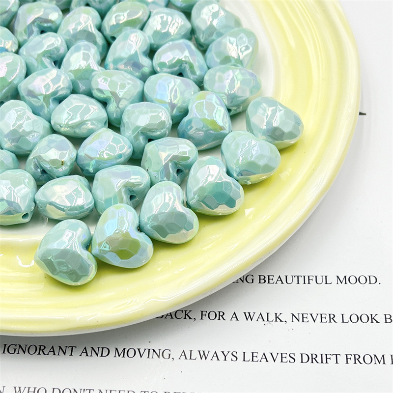 10 PCS/Package Quantity 10 PCS/Package 17.5X18.5mm Hole 1~1.9mm Acrylic Heart Shape Smooth DIY Jewelry Accessories Beads