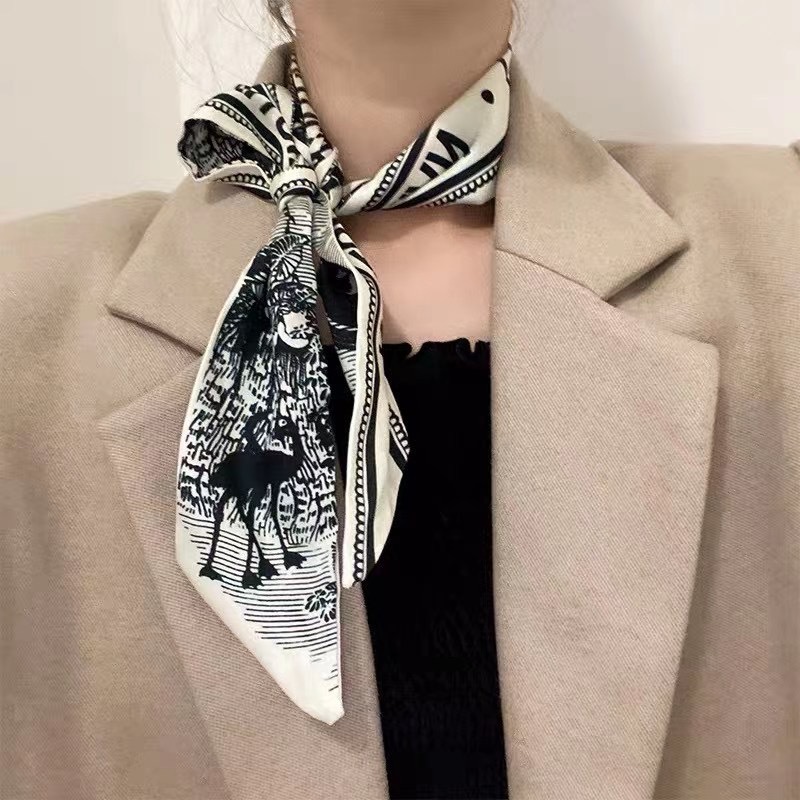 5 Ways to Style a Silk Scarf on a Bag – LIYA Collective