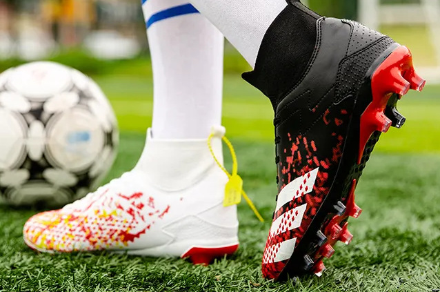 Nuevas zapatillas de fútbol profesionales transpirables para hombre, con tacos, para césped, para competición de adultos, venta al por mayor