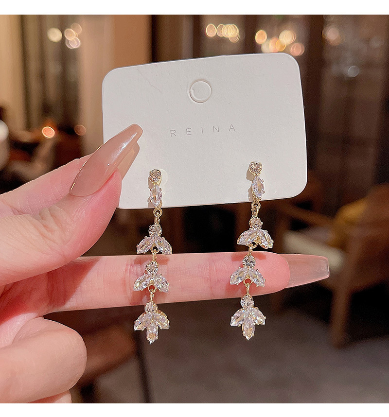 Elegant Leaves Copper Inlay Zircon Earrings 1 Pair