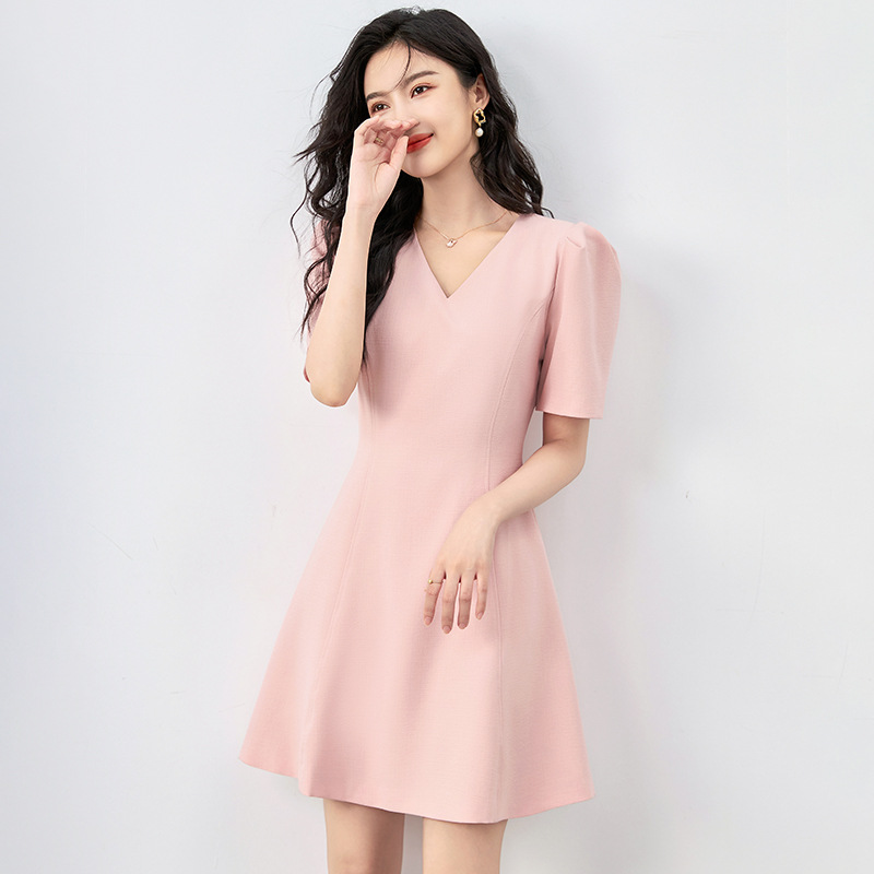 2419205 - Màu hồng
