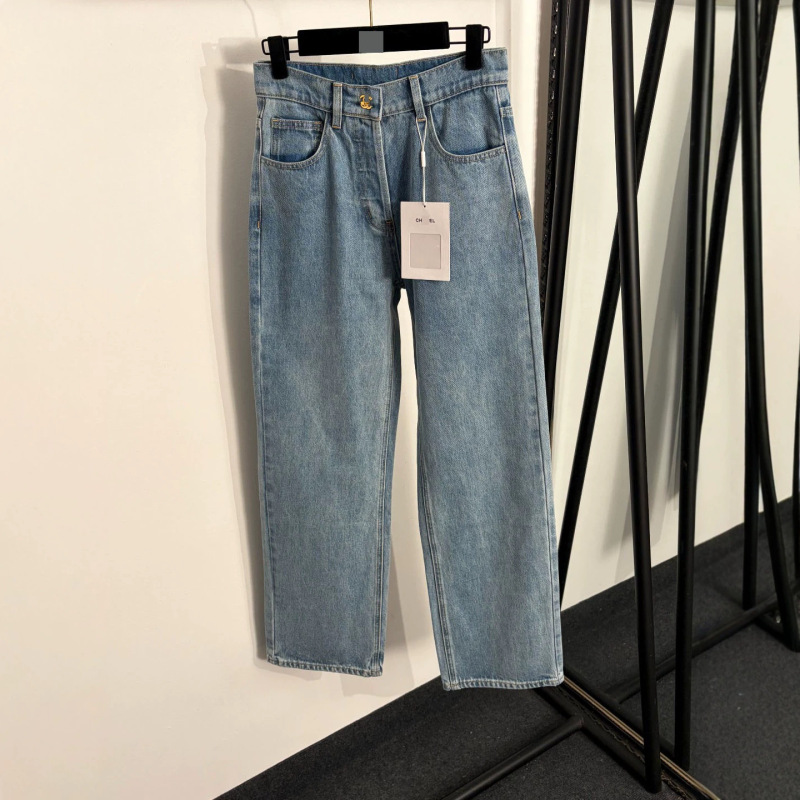 Nanyou High-End Foreign Trade Style Slim-Fit, Elegant and Sophisticated Hot-Selling Jeans with Rotating Buttons and High Waist for a Slimming Effect