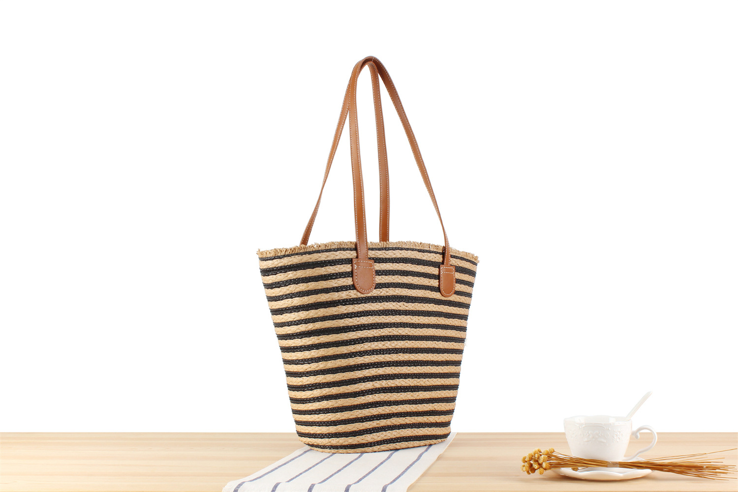 Women's Large Paper String Stripe Vintage Style Beach Weave Zipper Straw Bag display picture 3