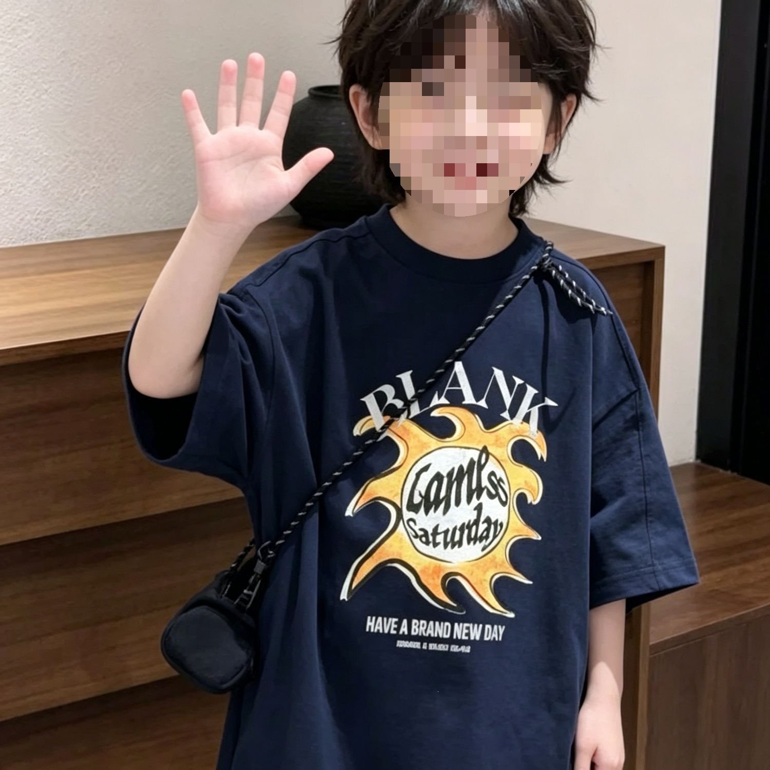 超帅潮牌男孩透气上衣服2026新款男童装儿童洋气休闲圆领短袖T恤