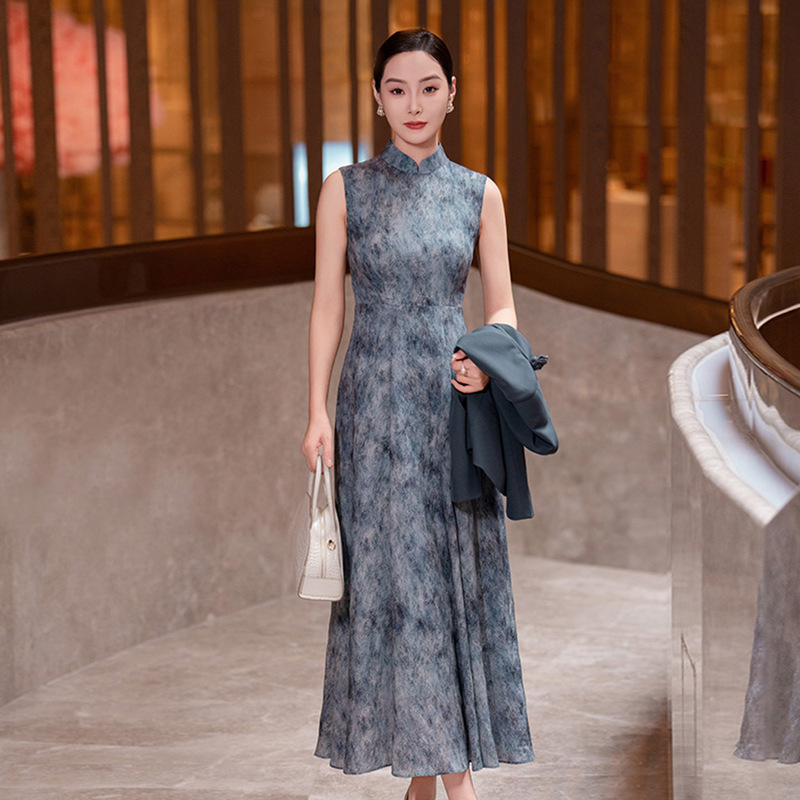 首尚格释2025秋季新款时尚西装外套两件套新中式立领连衣裙套装女|undefined