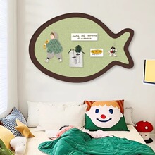 新款毛毡板展示板卡通小鱼装饰软木板照片墙留言板背景墙贴板墙贴