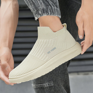 Men's shoes, summer fly-woven mesh breathable sports shoes, versatile men's slip-on slip-ons, lightweight soft-soled socks, shoes