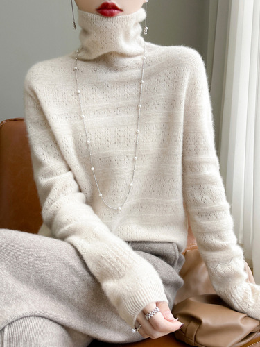 First-line ready-to-wear Andy velvet autumn and winter new women's clothes hollow pile collar solid color pullover sweater batch