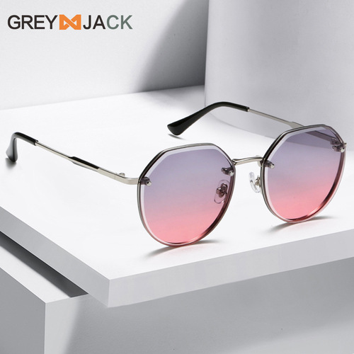 2024 New Internet Celebrity Fashion Gradient Color Sunglasses Women's Ins Cross-Border Sunglasses Anti-UV High-Level Sense