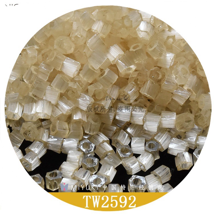 MIYUKI Japón importó cuentas de arroz 2MM accesorios de perlas de vidrio material de joyería hecha a mano 10g cuentas de bordado en espiral