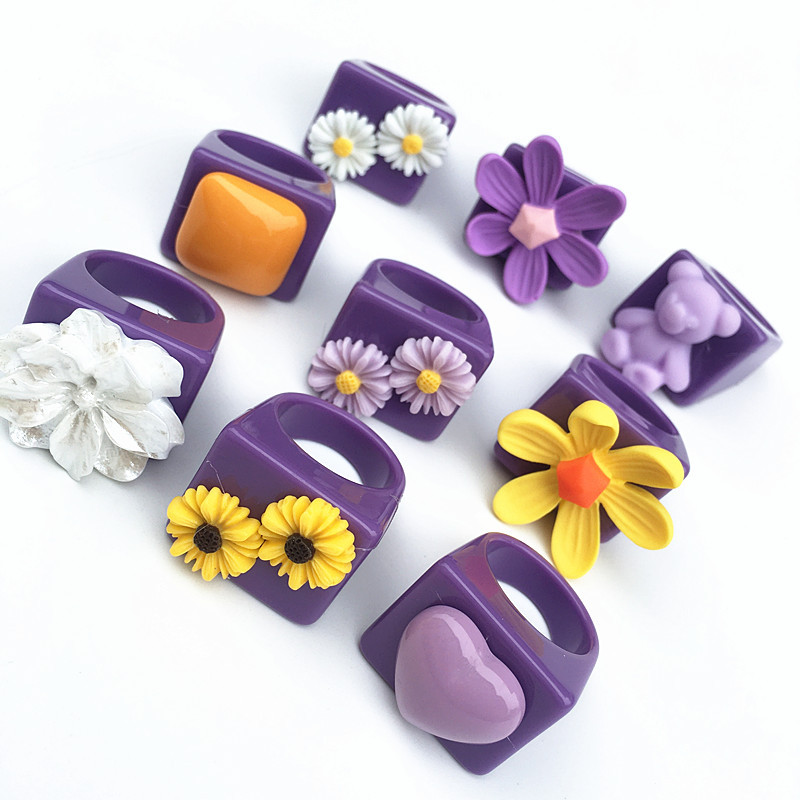 Cute Flower Shaped Daisy Geometric Acrylic Resin Ring display picture 2