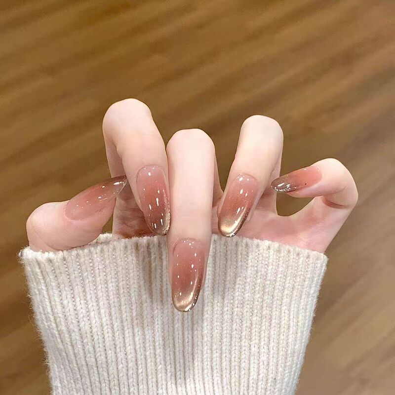 Handmade Nails with Ice-Transparent Brown Side-Light Cat-Eye Elegant, Simple Gradient Smudged Nails, High-End Accessible Luxury Manicure