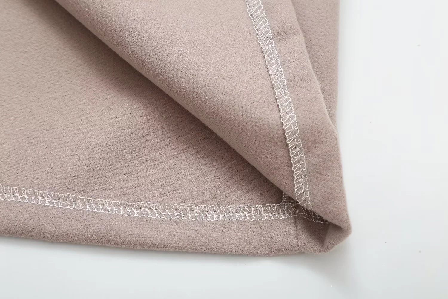 568g Weight Coat, Woolen Coat Outerwear Type Long Sleeve Sleeve Length Double Breasted Placket Type woolen Fabric Type Long Top Length Daily Occasion Standing Collar Neckline Loose Fit Type Solid Color Pattern Winter, Autumn Season Women's Gender Elegant, British Style Style Women's Elegant British Style Solid Color Double Breasted Coat Woolen Coat 15