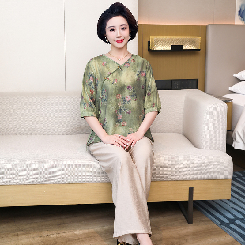 Middle-Aged Women's Pajamas, Summer Tencel Cotton Retro Chinese Style Button-Down T-Shirt, Large Size, Qipao Collar with Pockets