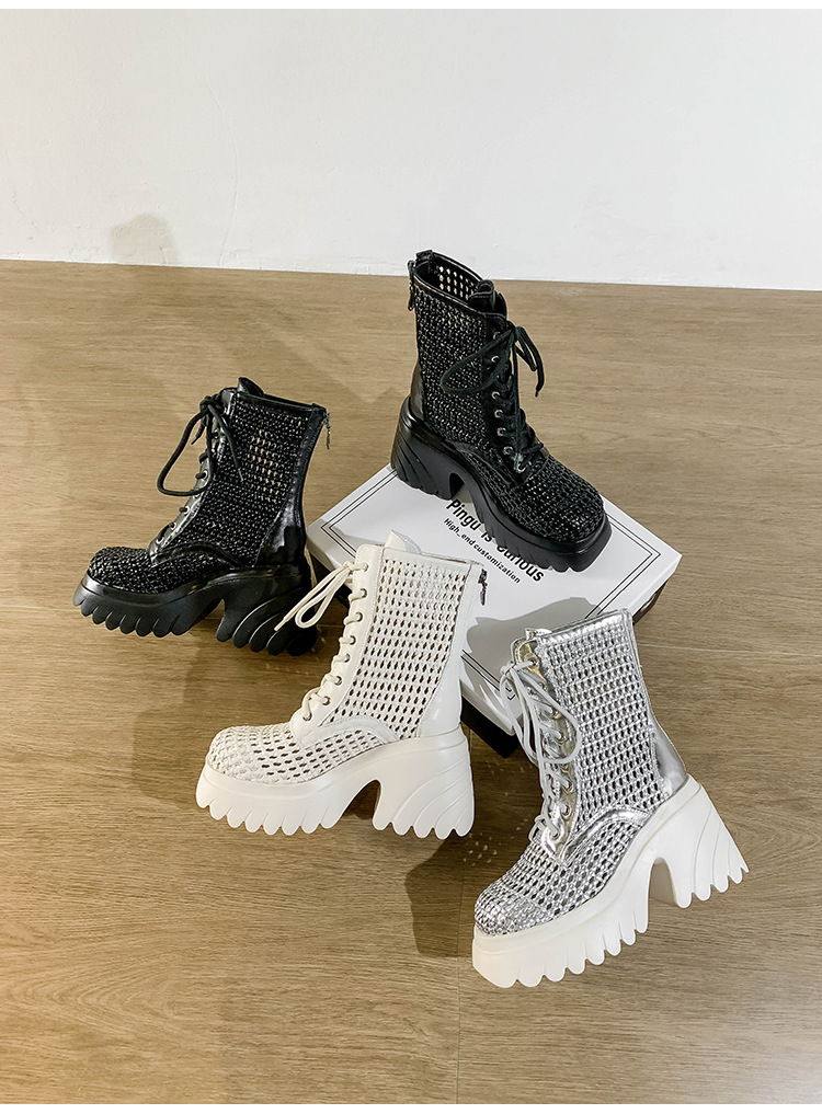 Boot nữ cổ thấp đế dày tăng chiều cao, gót thô đan thoáng khí — màu đen, màu trắng ngà, bạc chi tiết 19