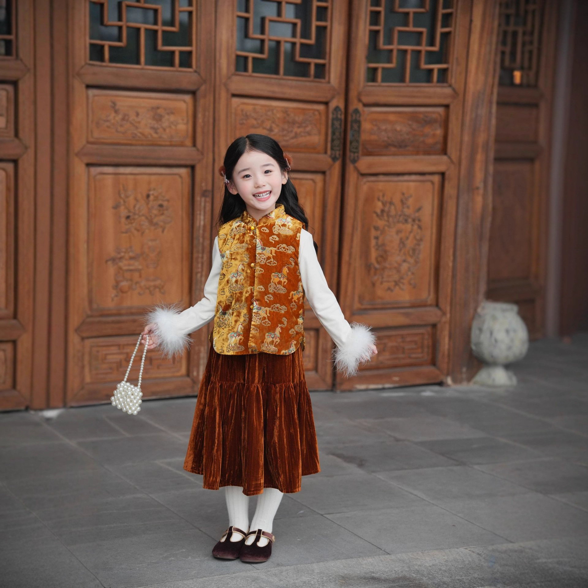 冬季新品儿童国风马甲新中式兄妹装人丝丝绒坎肩高定亲子拜年服潮