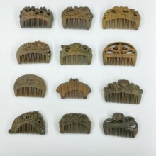 绿檀木8cm口袋梳雕花女生小巧便携美观实用包包梳按摩檀木梳批发