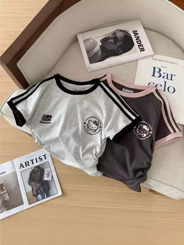 Pure Desire Style Short Student Top, Hot Babe Fitted Summer Short Sleeve T-Shirt for Women, American Design Sense, Ins Inspired