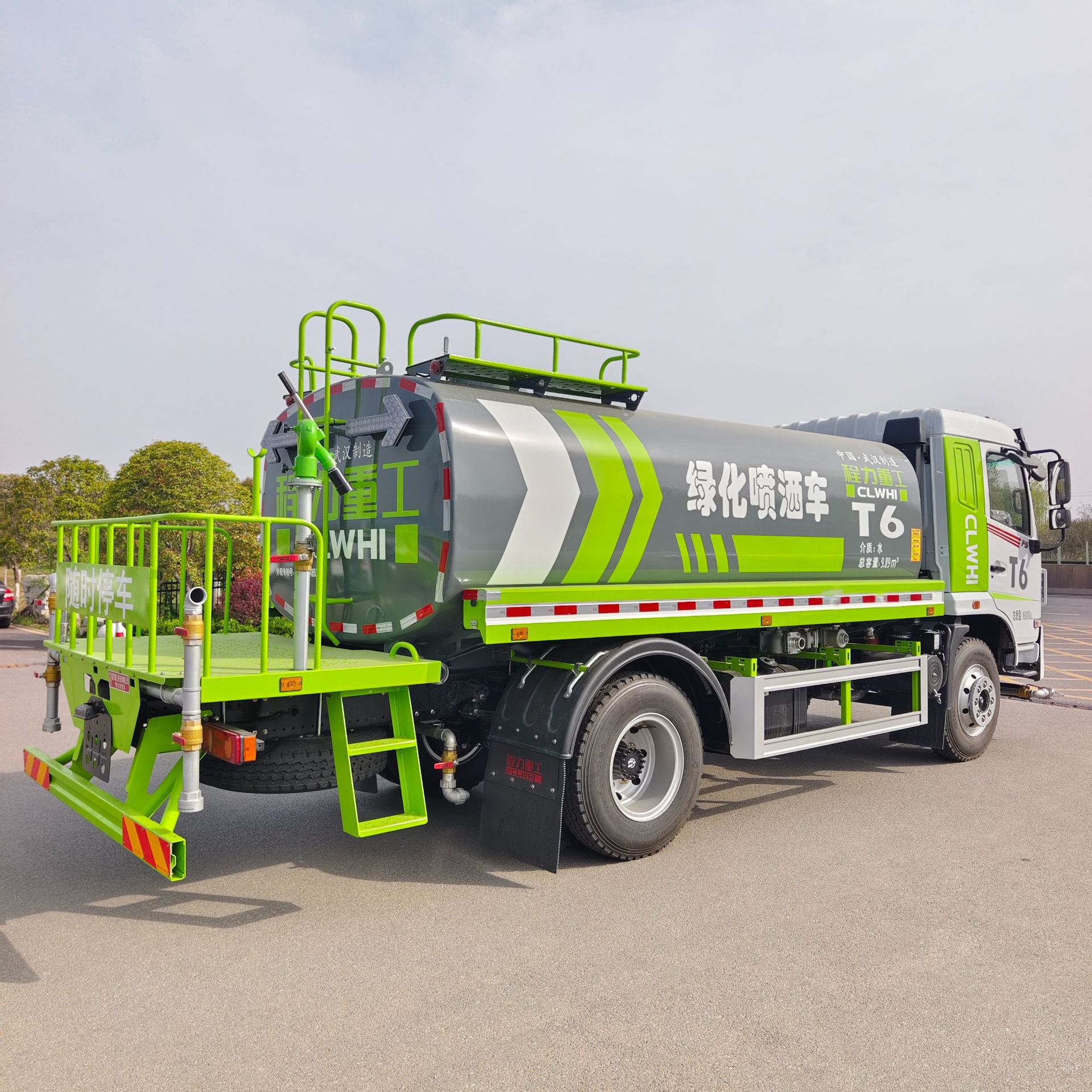 New Model of National Vi 12-Ton Multi-Functional Dust Suppressor Truck, Large 15-Ton Sprinkler Truck, Seawater Transport Truck, Deposit Delivery and Payment on Delivery