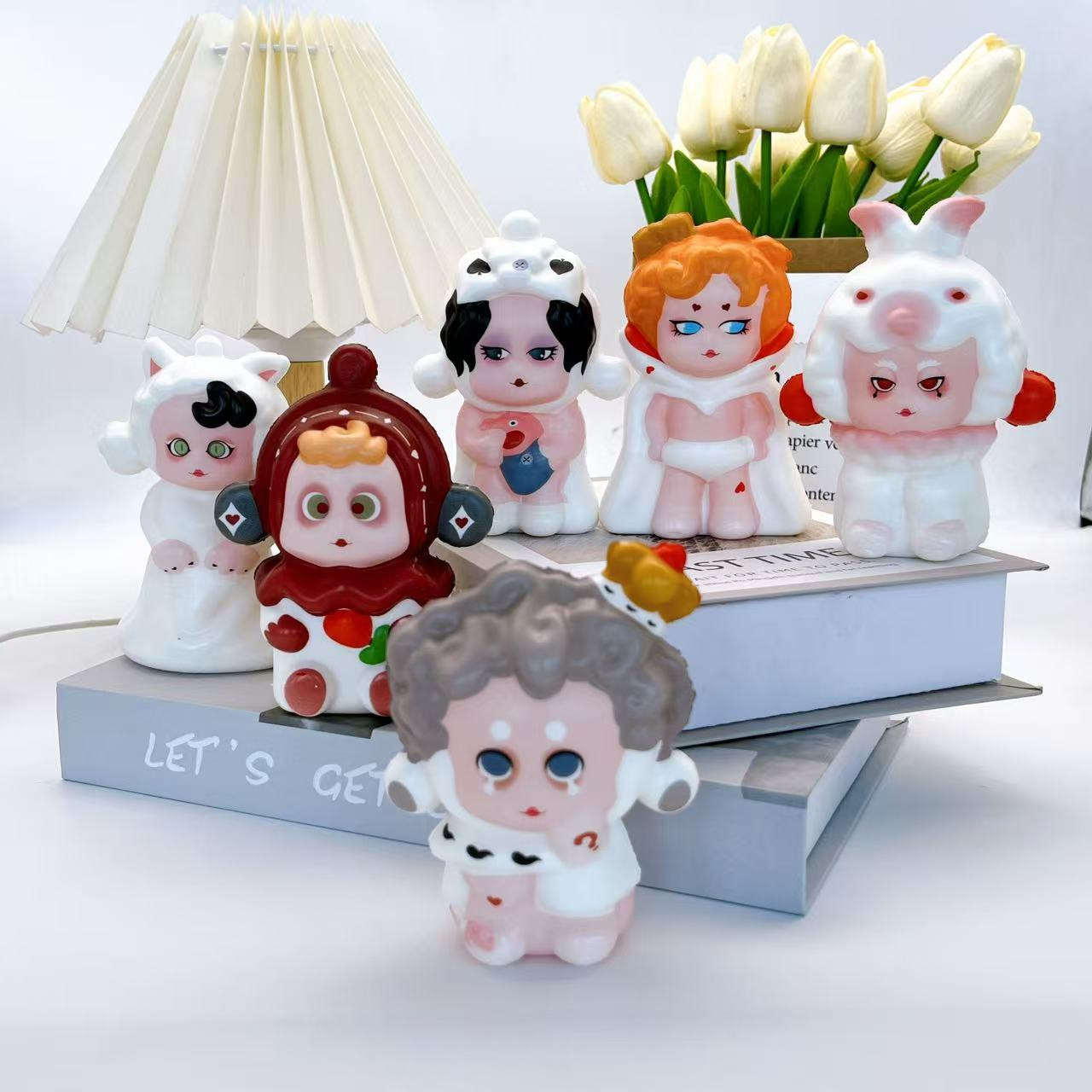 빨간머리 인형 (약 12cm)