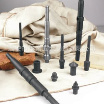 瑞安华诺厂家直供 量大价低 非标件多工位冷镦机加工 紧固件加工