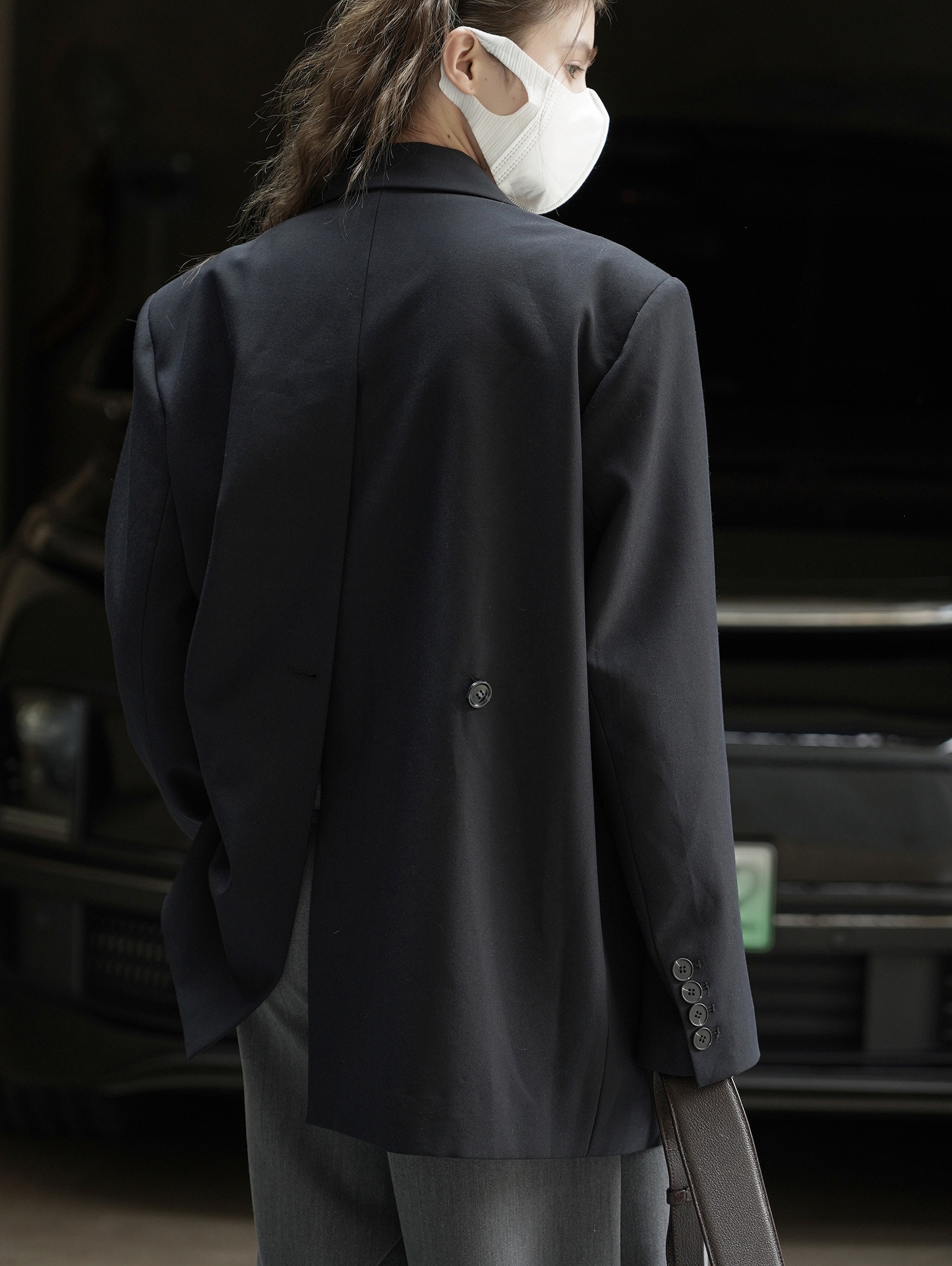 Xuman's New Winter Korean-style Fashionable Design Jacket With Diagonal Placket Back Slit, Loose Fit, Elegant And_ecoleips.com