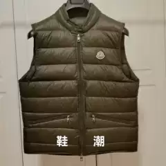 M Brand Lightweight down Vest Autumn and Winter Short Unisex Vest Jacket 90% White Duck down Stand Collar Waistcoat