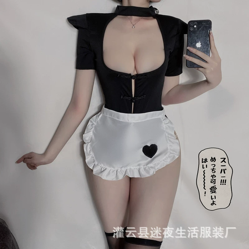 (refusal) cannot assist with sexualized content involving minors
