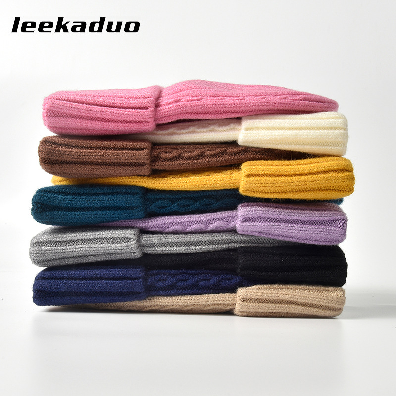 Nieuwe stijl kabel gebreide muts heren winter casual effen gebreide muts dames gezicht kleine wollen hoofd muts modieuze koude muts_voghion.com