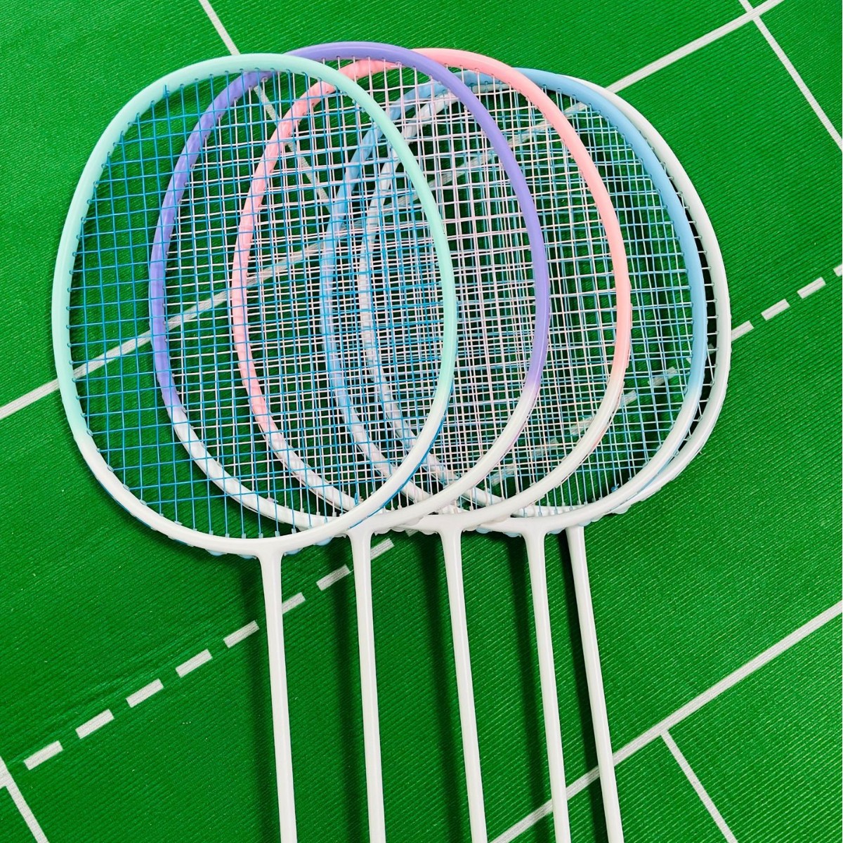Badminton Racket Ultra-Light Full Carbon High-Pound Solid Wholesale Stadium School Training Junior and Intermediate Racket 4Ug5 Pure Color