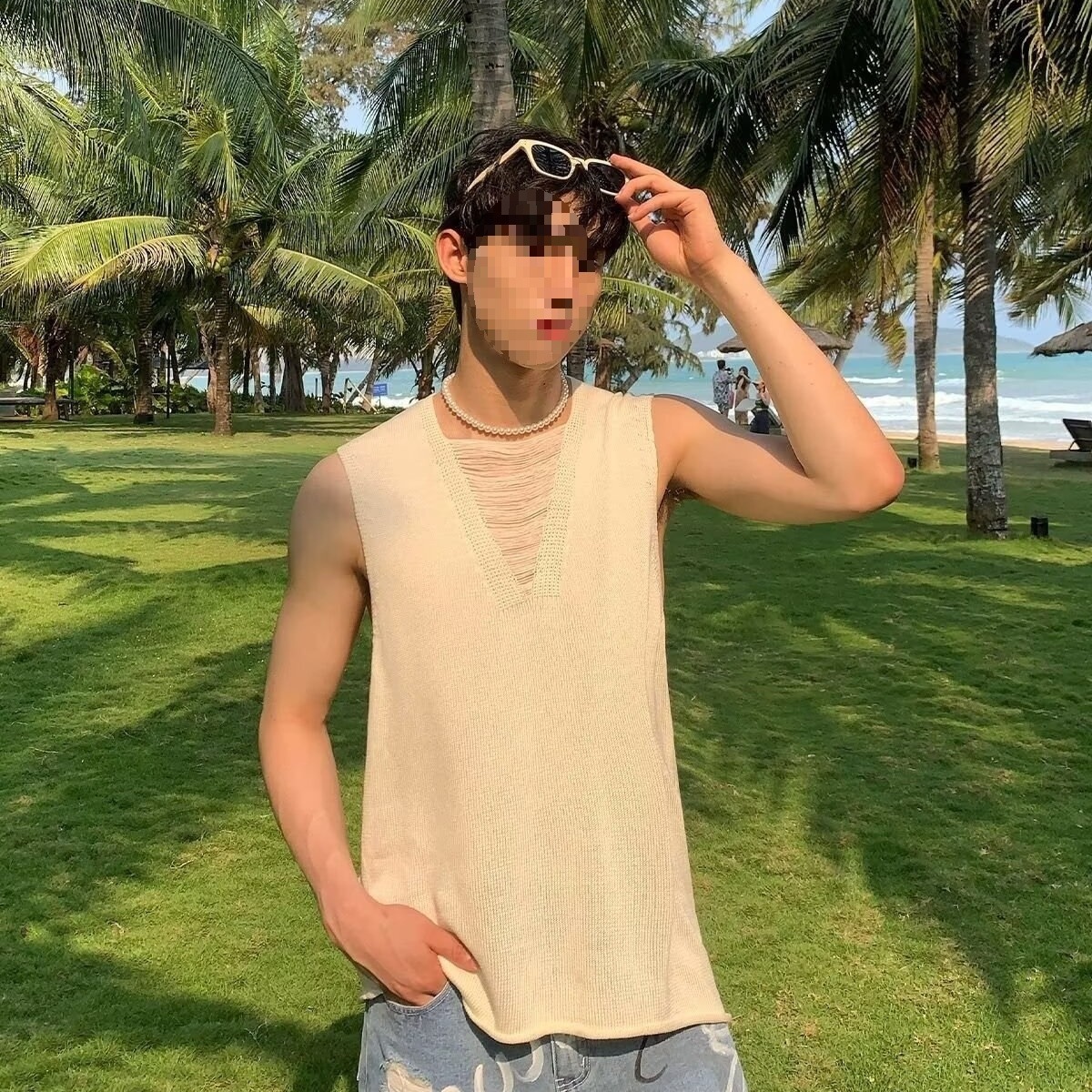 2025 nuevos productos de verano, estilo juvenil de Hong Kong, moda, manga corta sin mangas, chaleco de punto simple y versátil, chaleco, hombre