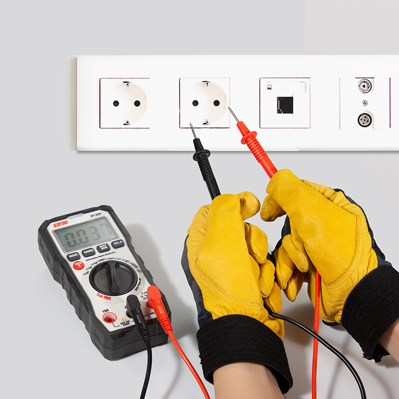 CEM数字万用表电压电流测试仪高精度数显万用表DT-923B/928